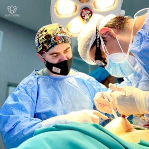Breast implant removal mastopexy